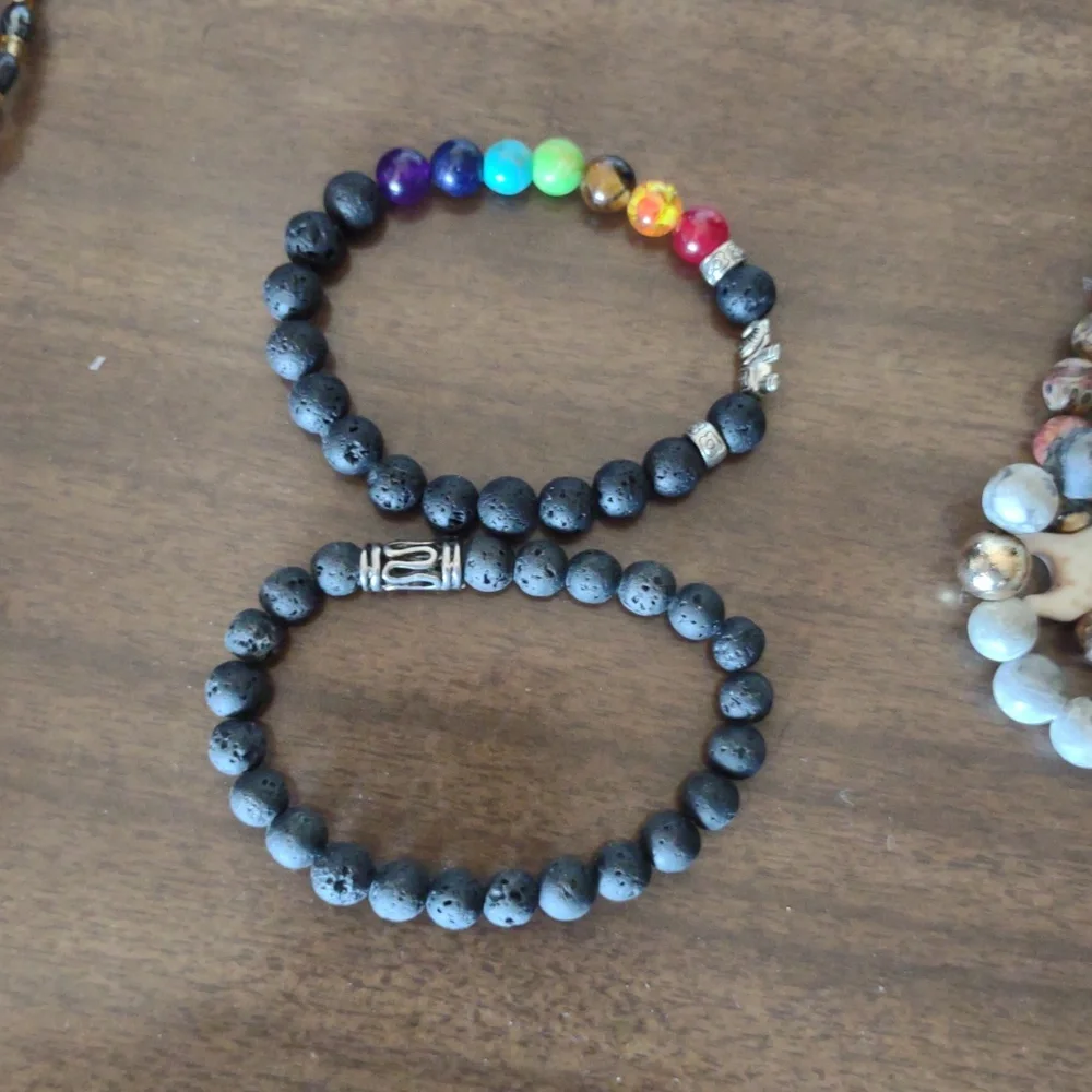 12 Multicolor Beaded Bracelet Set - Picture 13 of 13